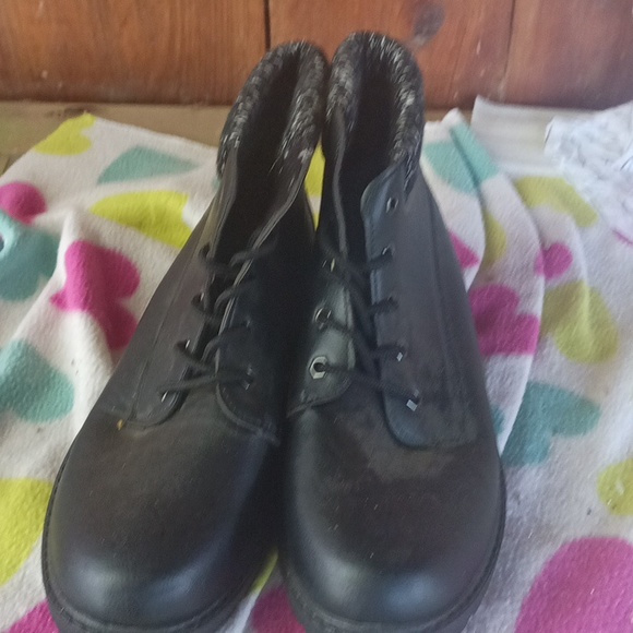 Boots - Picture 2 of 2